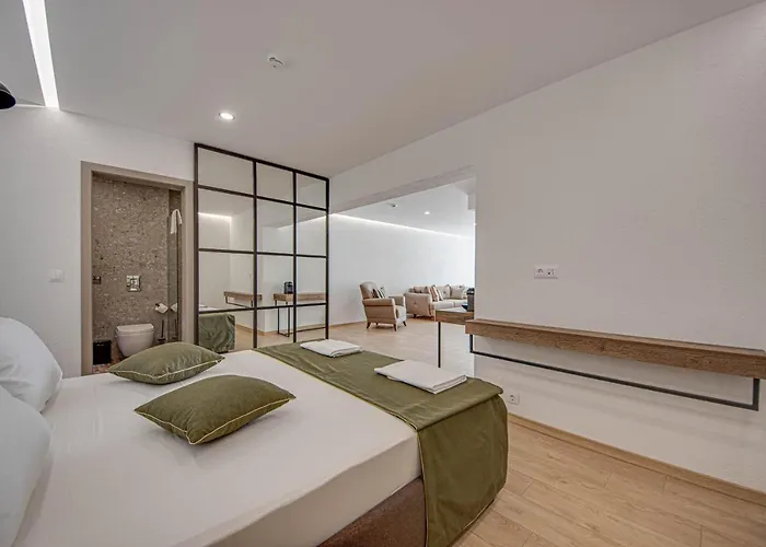 Olive Hotel